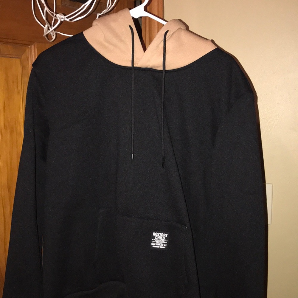 Black and Tan Sweatshirt